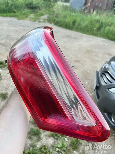 Camry 40 задний фонарь