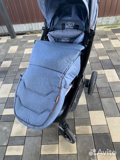 Прогулочная коляска