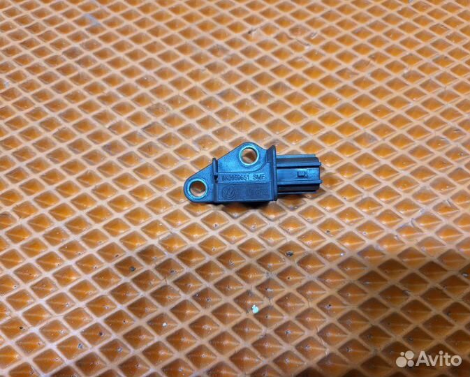 Датчик ускорения Audi Q5 I 8R cdnc 2012