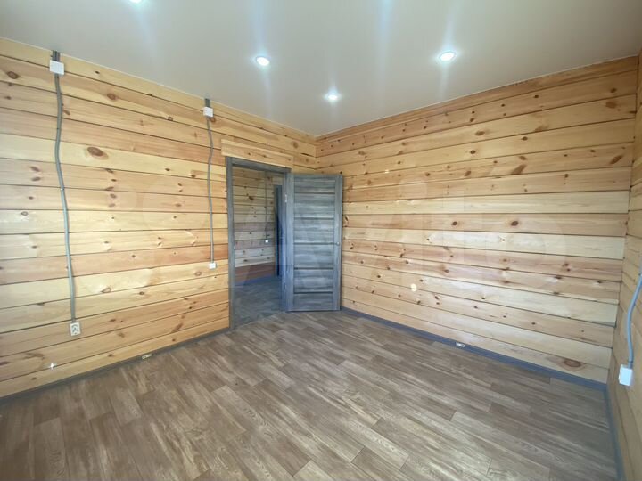 Дом 130 м² на участке 8 сот.