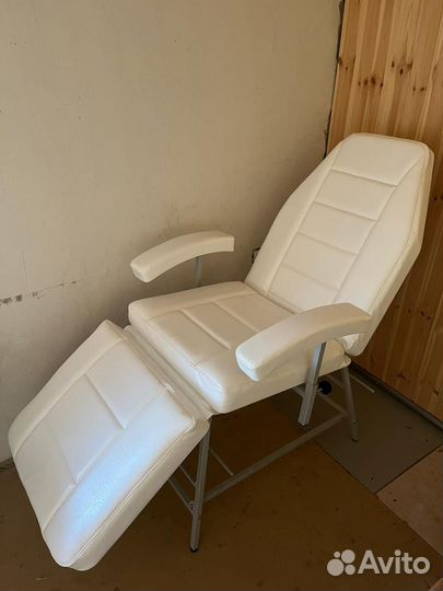 Вещи для парикмахера и мастера ресниц