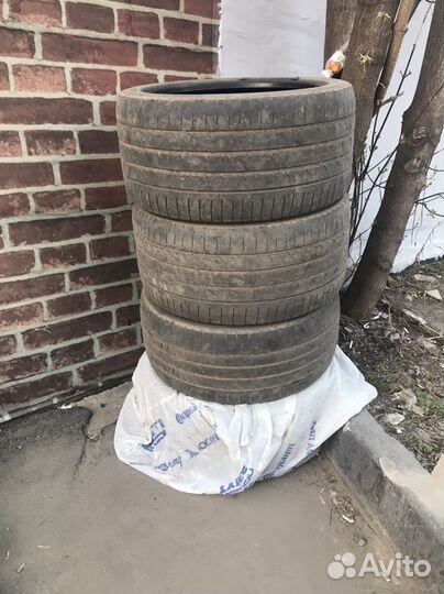 Yokohama Advan Sport V105 275/40 R20 и 315/35 R20