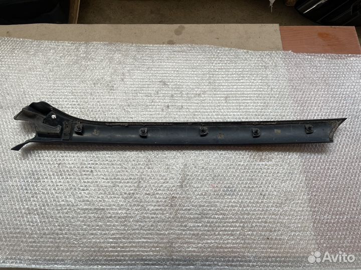 Молдинг лобового стекла лев Range rover sport l320