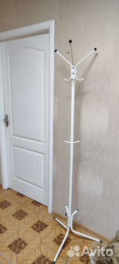 Вешалка напольная