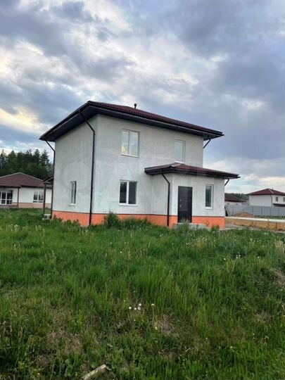 Коттедж 138,6 м² на участке 7,2 сот.