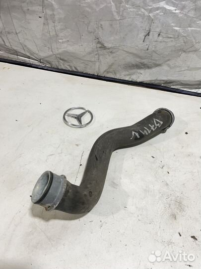 Патрубок радитора Мерседес x204 glk