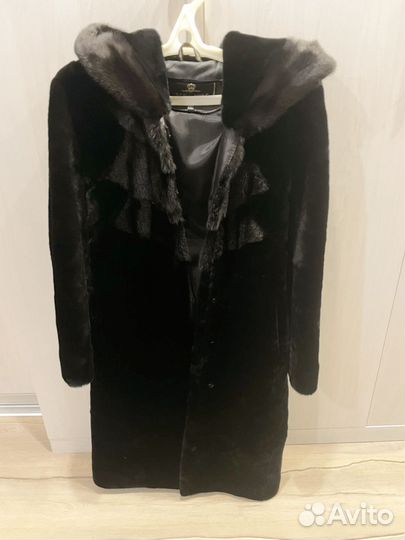 Шуба мутоновая с норковыми ставками