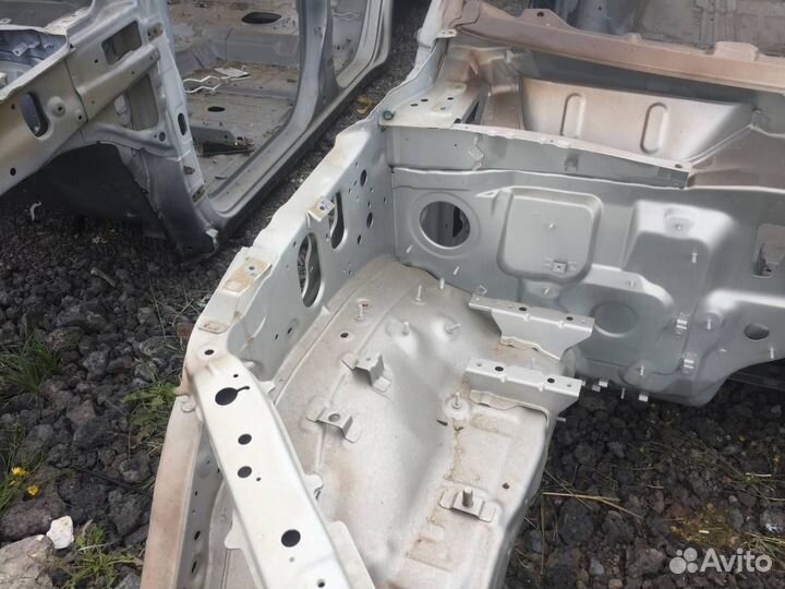 Лонжерон передний правый Mitsubishi Pajero Sport