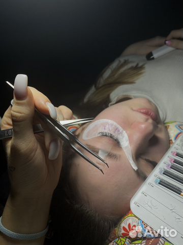 Наращивание ресниц