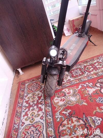 Электросамокат kugoo m4