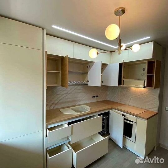 Кухонный гарнитур 