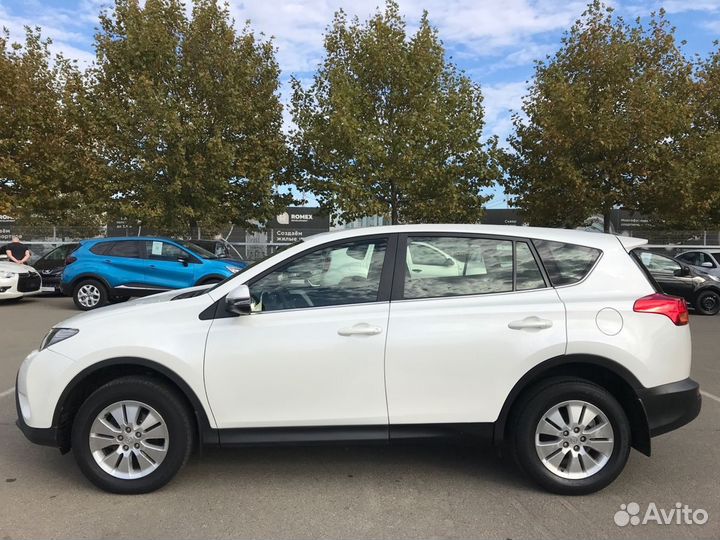 Toyota RAV4 2.2 AT, 2015, 97 784 км