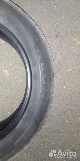 Bridgestone Regno GR-XI 215/55 R17