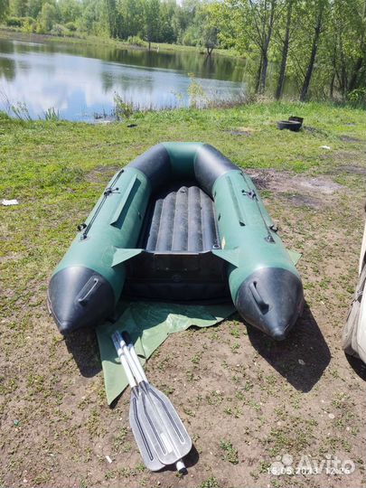 Продаю комплект лодка и мотор