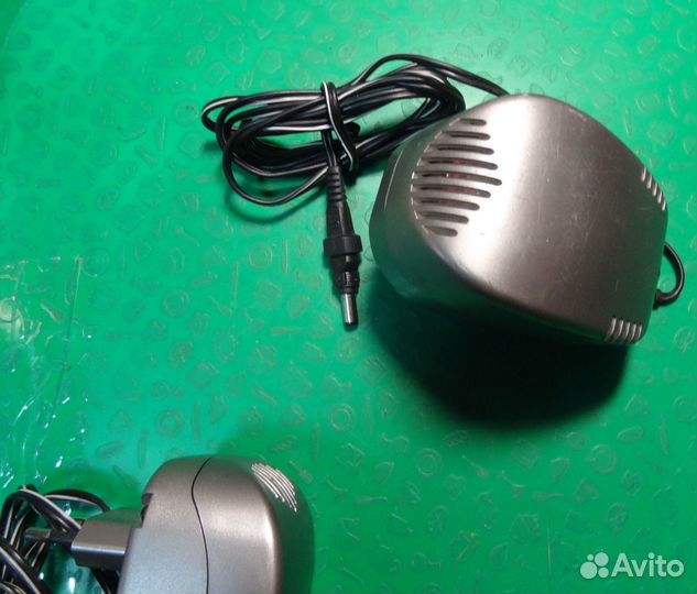 Блок питания Универс Robiton 3-12В 0.9А бу DN1000