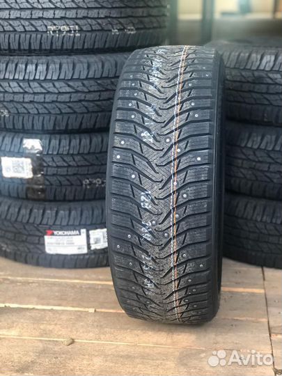 Kumho WinterCraft Ice WI31 225/40 R19 93T
