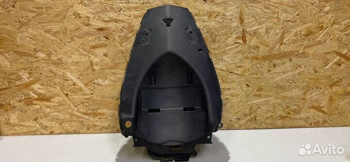 Пластик подрамника Kawasaki ER-6 2009