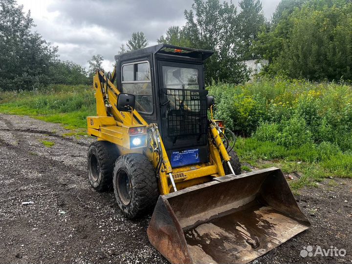 Мини-погрузчик МКСМ 800, 2004