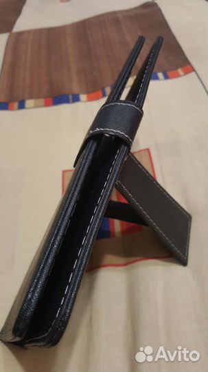 Чехол клавиатура на планшет