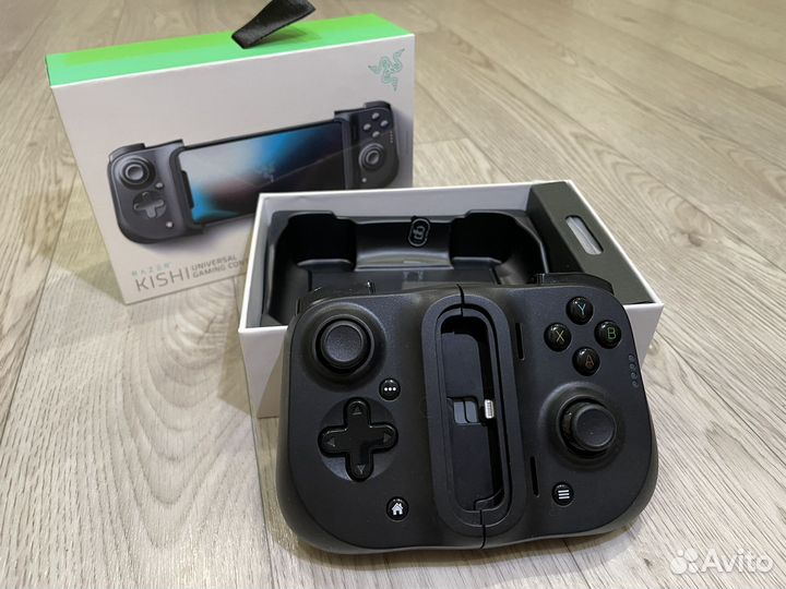 Razer kishi геймпад для iPhone