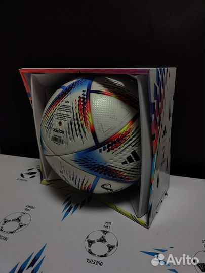 Футбольный мяч adidas al rihla pro