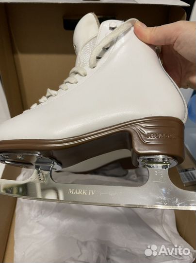 Коньки фигурные jackson artiste JS1791