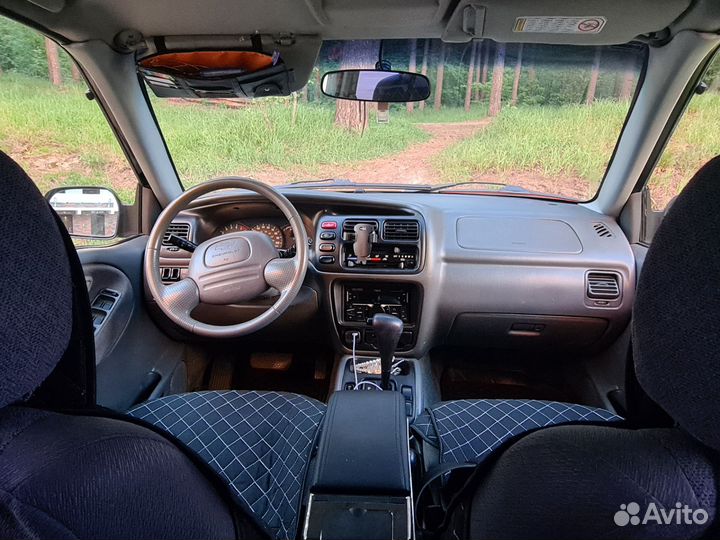 Chevrolet Tracker 2.0 AT, 2000, 203 000 км