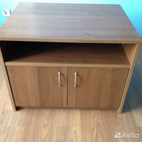 Тумбочки для офиса и дома
