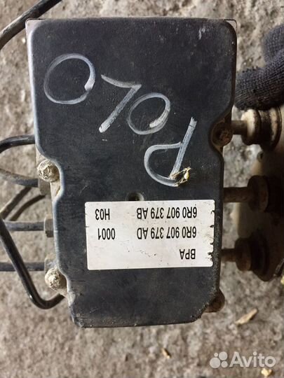 Блок ABS (насос) для VW Polo (HB) 2009) Fabia 2007