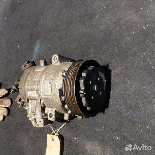 VW seat skoda компрессор кондиционера 6Q0820803D