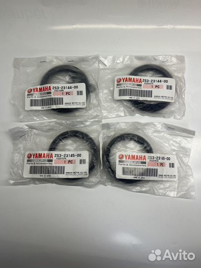 Сальники/ пыльники вилки Yamaha vmax 1700