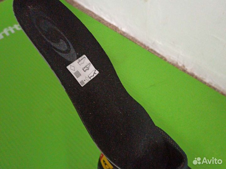 Лыжные ботинки salomon классические