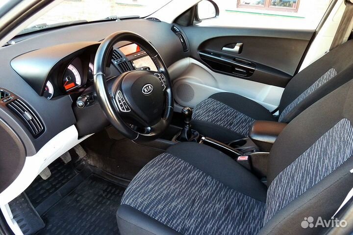 Kia Ceed 1.4 МТ, 2007, 176 000 км