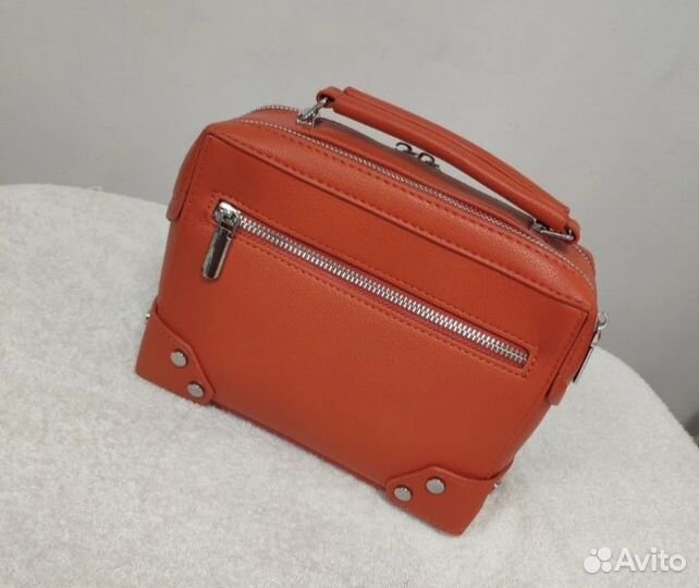 Новая женская сумка