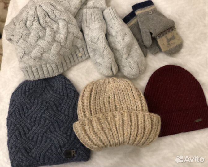 Шапка, варежки, перчатки, вязанные носки