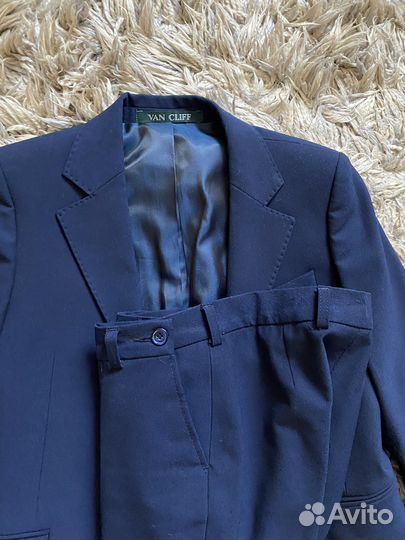 Костюм фирмы Van Clif