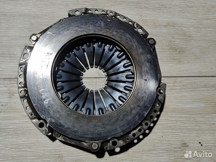 Корзина сцепления Audi A4 B6