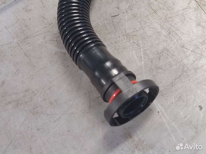 Трубка вентиляции квкг 4.8 Порш Каен 957