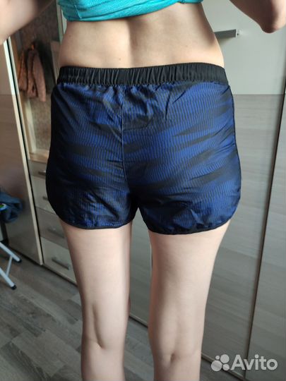 Новые спортивные шорты adidas