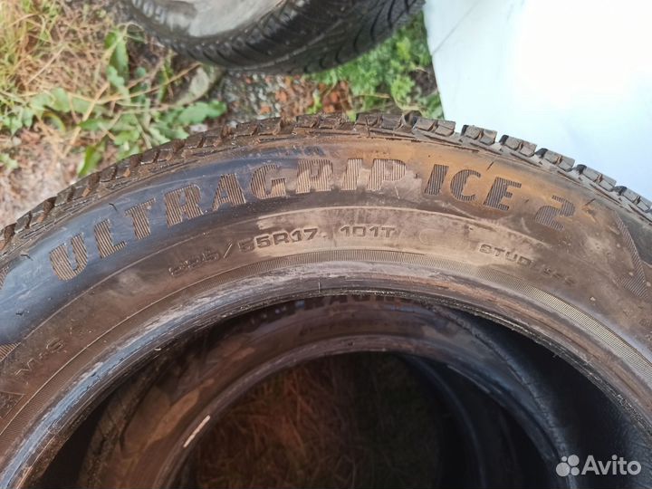 Goodyear UltraGrip Ice 2 225/55 R17
