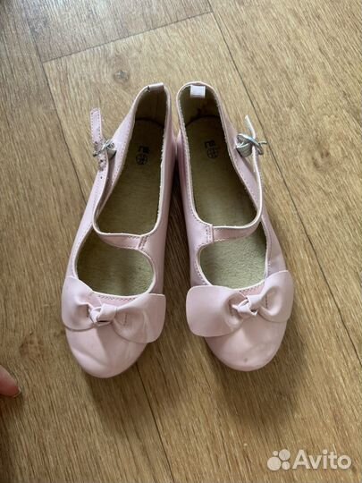 Лаковые туфли на девочку 32 размер Mothercare