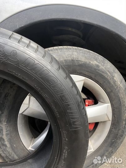 Michelin Pilot Primacy 215/55 R16