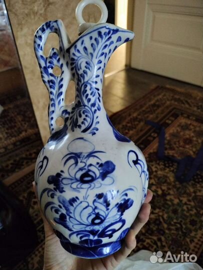 Кувшин фарфоровый