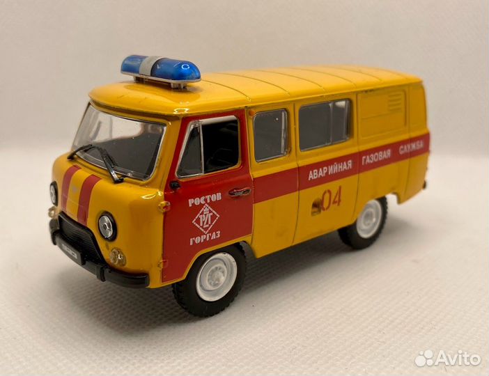 Коллекц. модели 1:43 Автомобили на службе