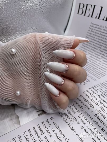 Маникюр с покрытием гель-лак