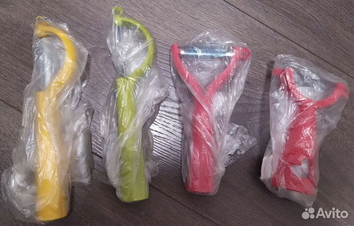 Tupperware штопор, ножи, овощечистка