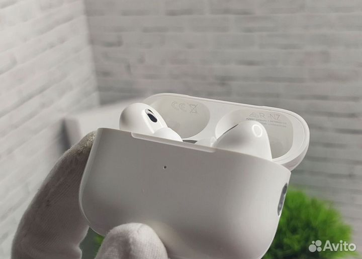 Airpods Pro 2 (+ чехол и как оригинал)