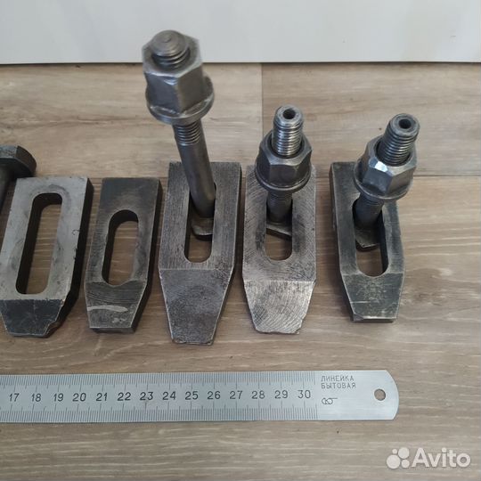 Фрезерные прижимы прихваты станочные СССР