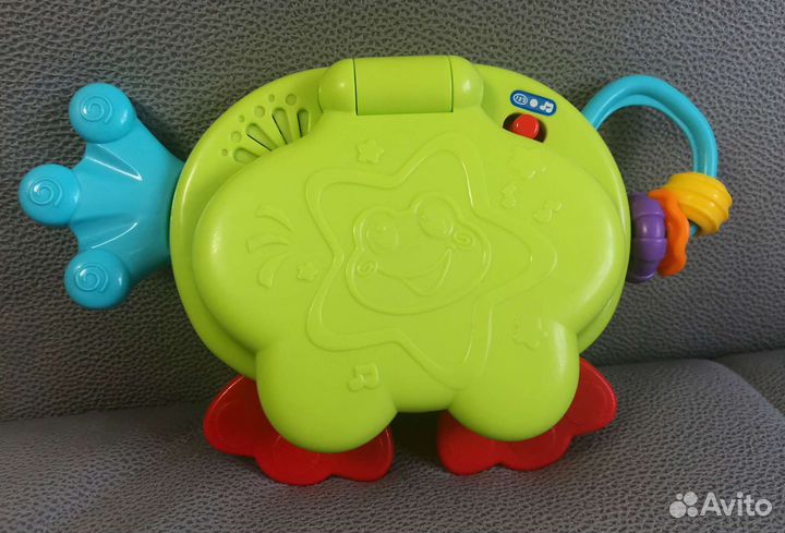 Игрушечный ноутбук для малышей