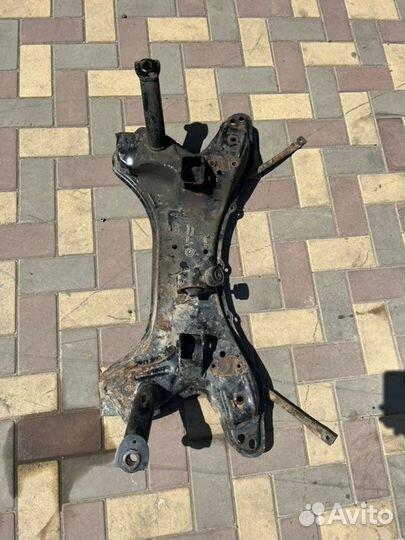 Подрамник передний Geely Mk MK MR479QA 2010